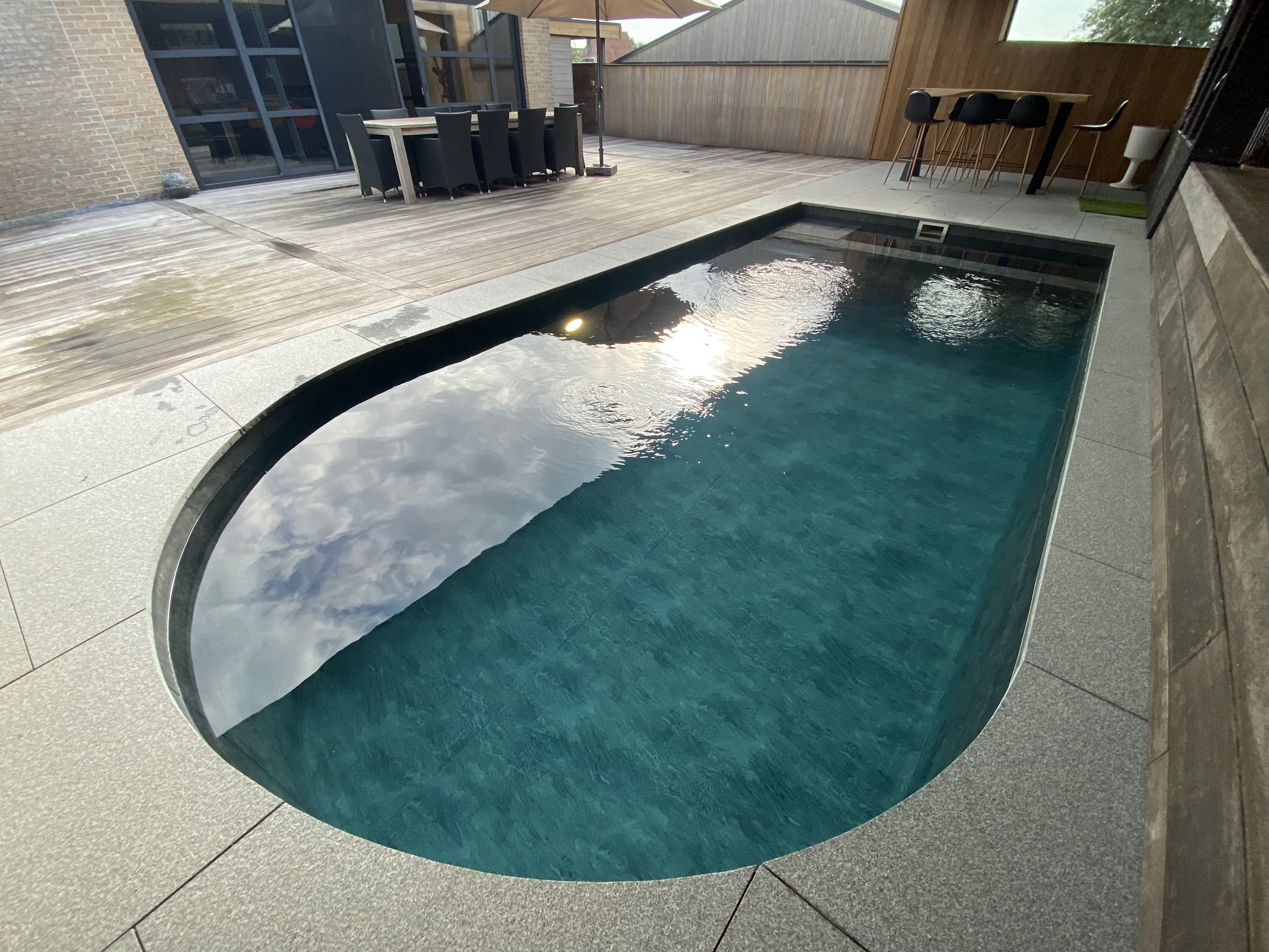 Maatwerk liner voor nieuw zwembad